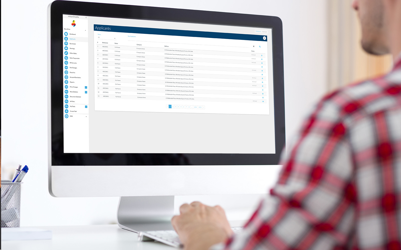 Hilton Smythe Desktop